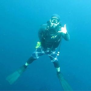 Meet your Posher, Cyrian